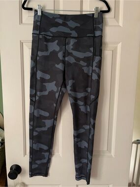 Maven Thread Athletic Leggings